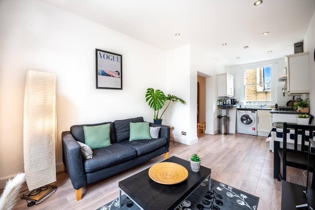 Апартаменти Cosy Flat In Central Ldn Payment To The Host Лондон Екстер'єр фото